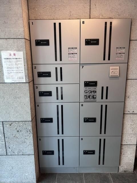 ロビー