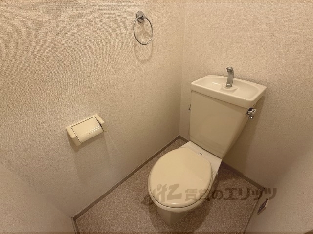 ファミール安倉2のトイレ写真
