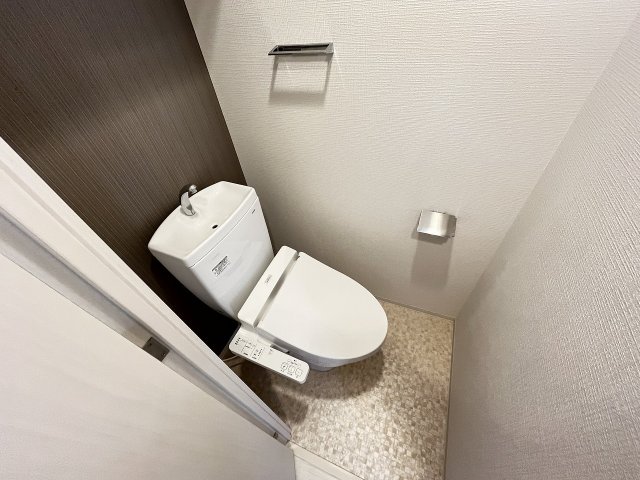 エスリード神戸三宮のトイレ写真