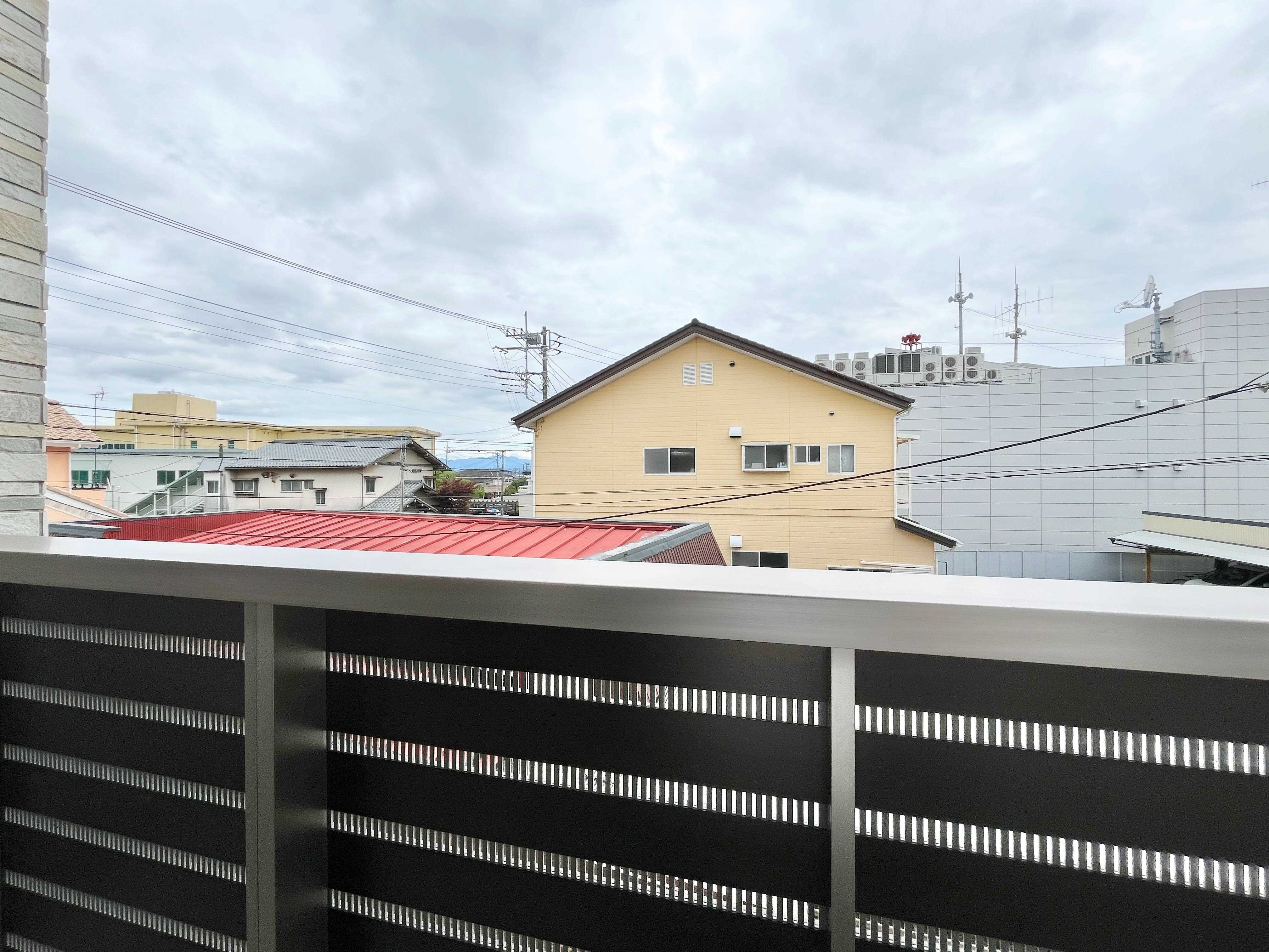 バルコニー　同じ建築会社のイメージ写真です。