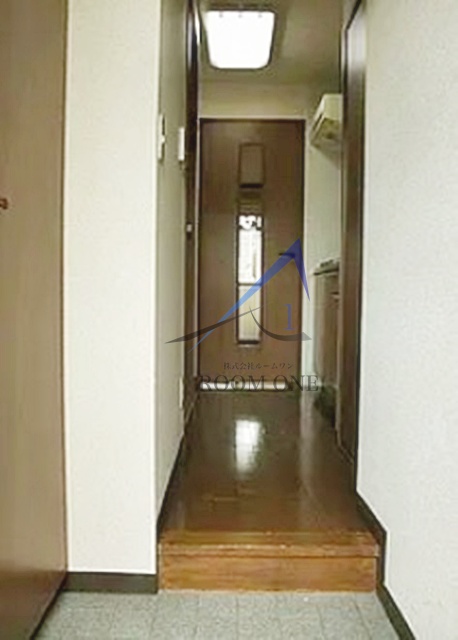 玄関　玄関です。