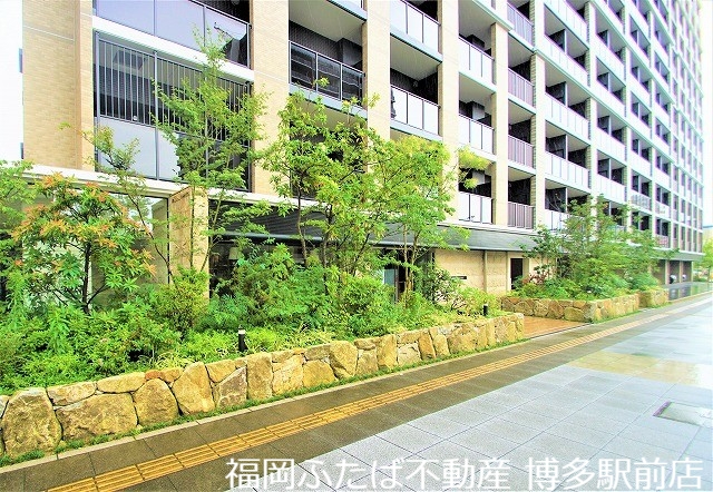 グランフォーレ千早プレミアの外観写真