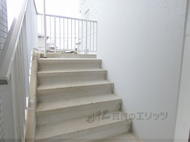 ロビー　階段