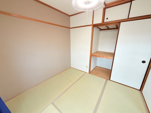 マンション長栄の内装写真
