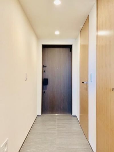 Brillia一番町の玄関写真