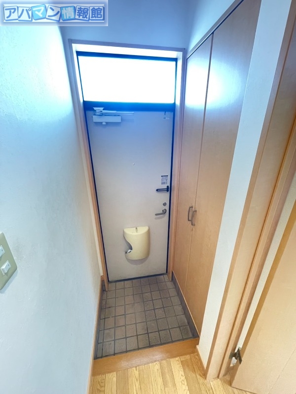 アジュールの玄関写真