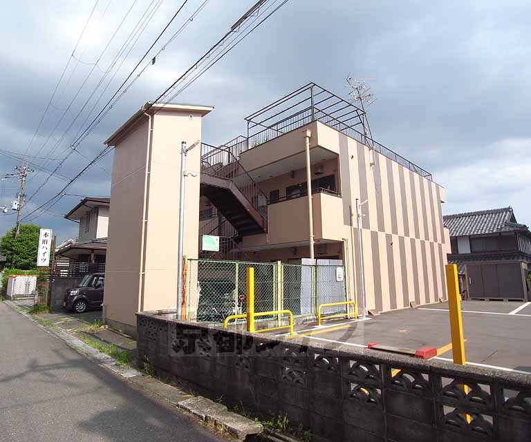 本町ハイツの外観写真