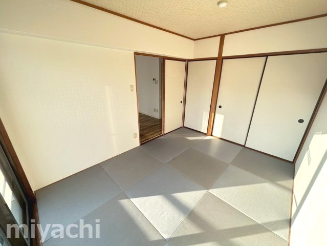 ＪＲ牟岐線 二軒屋駅 徒歩16分 3階建 築32年の内装写真