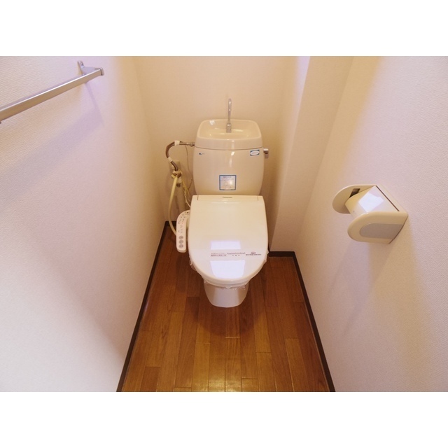 フレグランスさかい B棟のトイレ写真