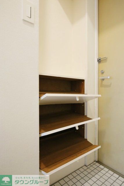 ライオンズマンション旗の台の内装写真
