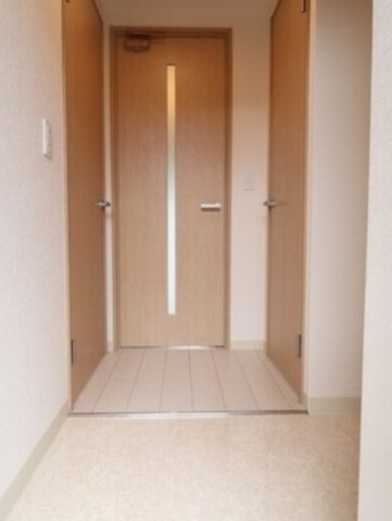 ミラージュパークフロントの玄関写真