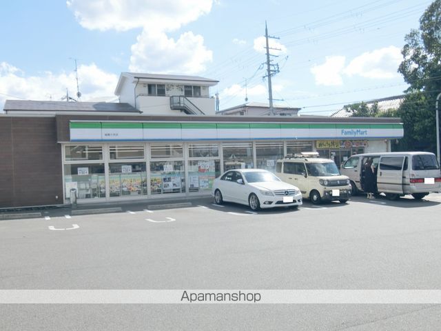 コンビニ　ファミリーマート城陽久世店（コンビニ）まで160m