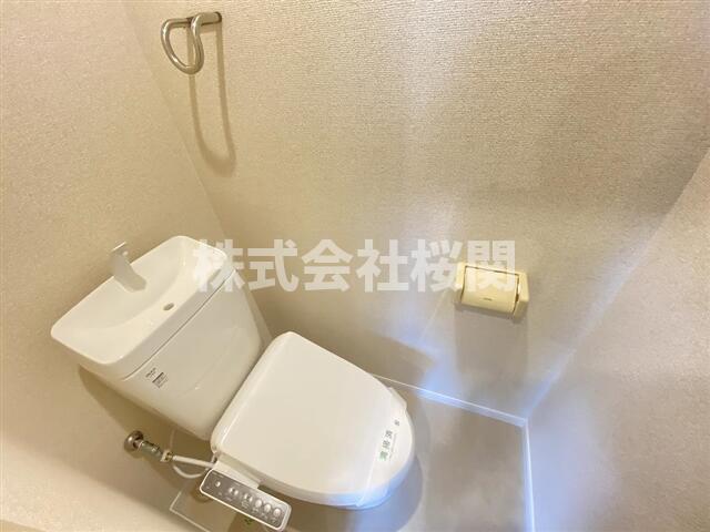トイレ　?