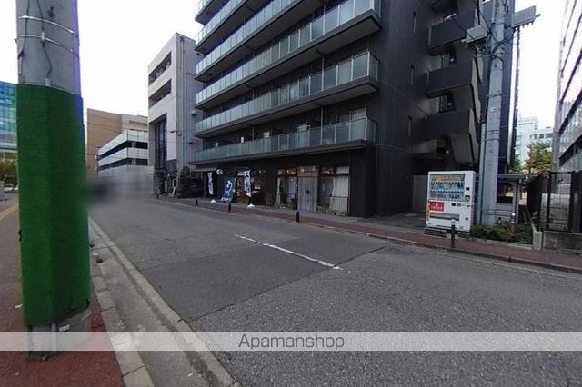 その他　前面道路（その他）まで0m