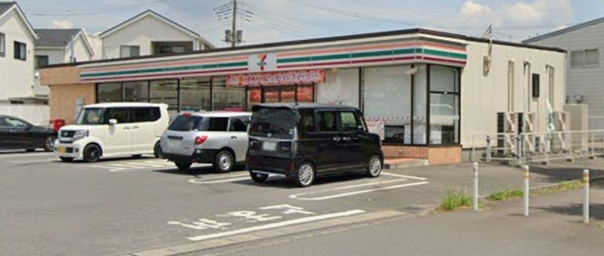 コンビニ　セブンイレブン つくば松代店（コンビニ）まで527m