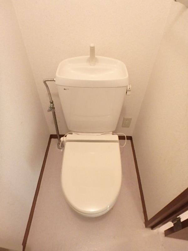 トイレ　図面と現状に相違がある場合には現状を優先