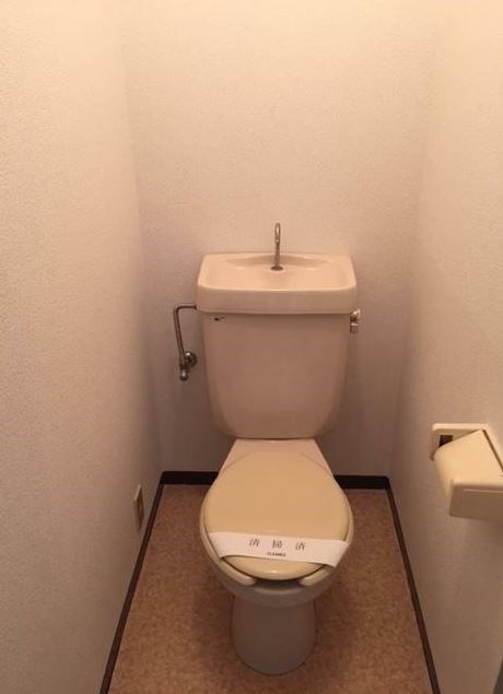 トイレ　別部屋参考写真