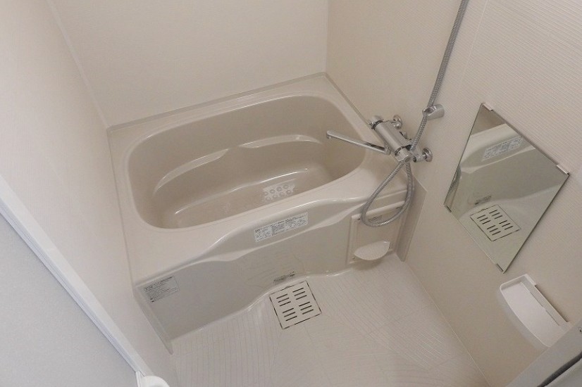 アルファシオ ディクレイヴの風呂写真