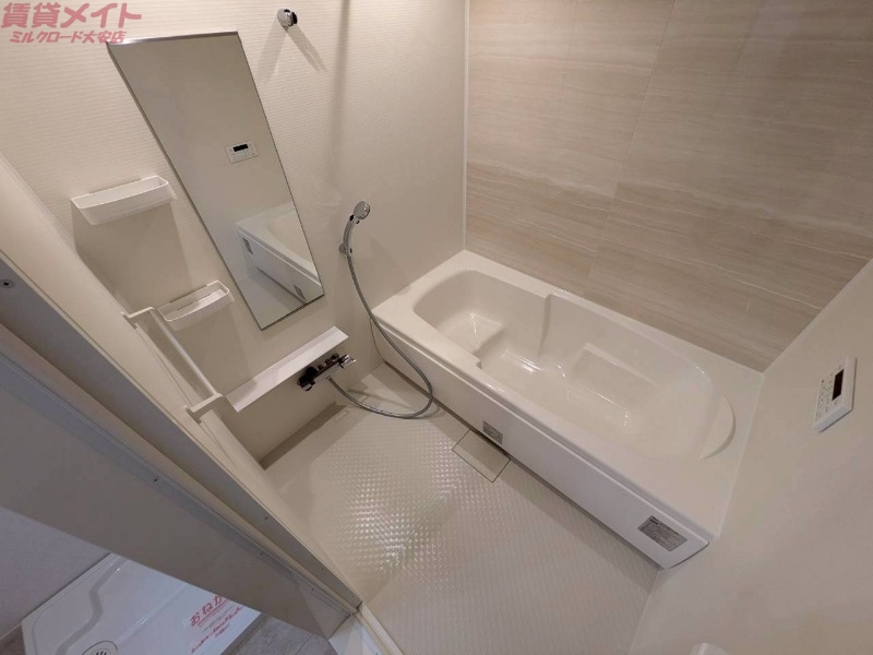 バス・シャワールーム　同タイプの部屋写真です