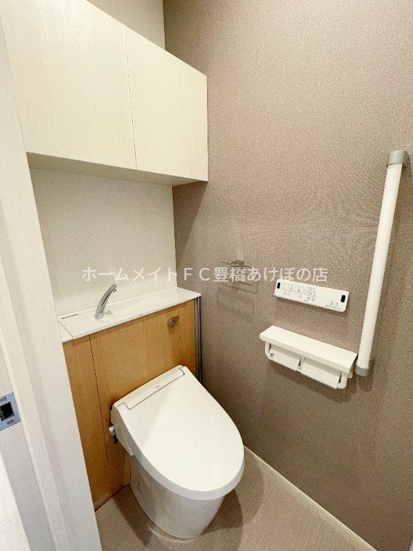 トイレ　同型完成モデル