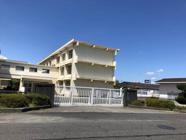小学校　綾野小学校（小学校）まで1000m