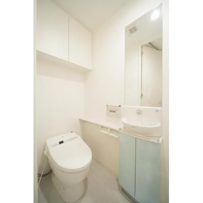 トイレ　コンパクトで使いやすいトイレです