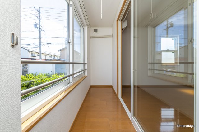 バルコニー　サンルーム付き