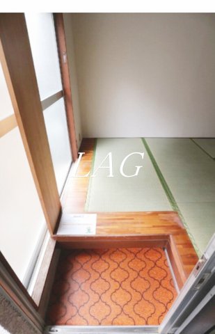 玄関　玄関です。