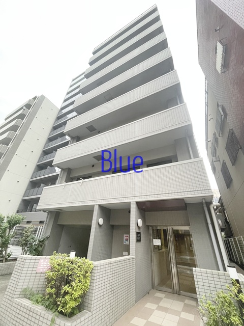 プラハ川崎本町通り