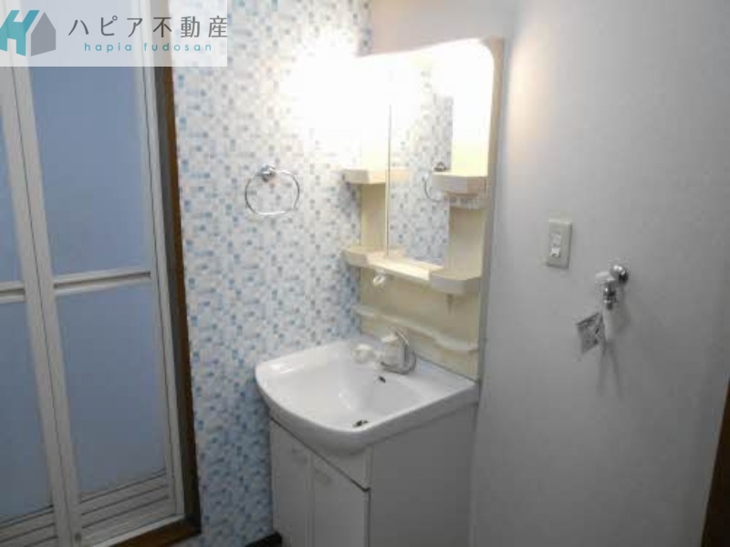 シャイングレイスの内装写真