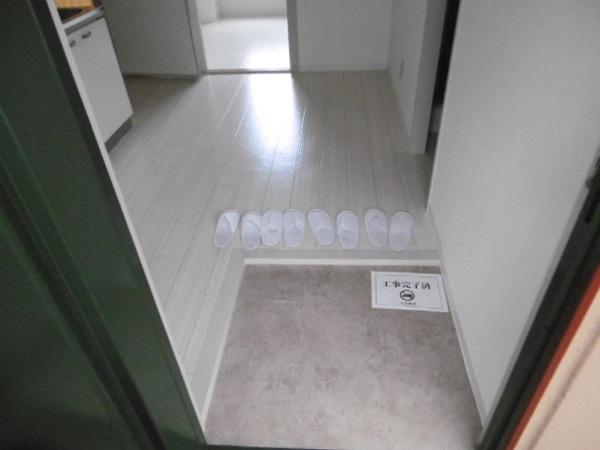 ローズハイツの玄関写真