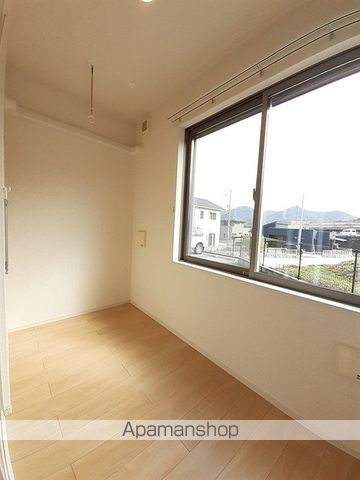 ＪＲ山陽本線 新下関駅 バス乗車時間：10分 最寄りバス停で下車 徒歩3分 2階建 築9年のその他写真