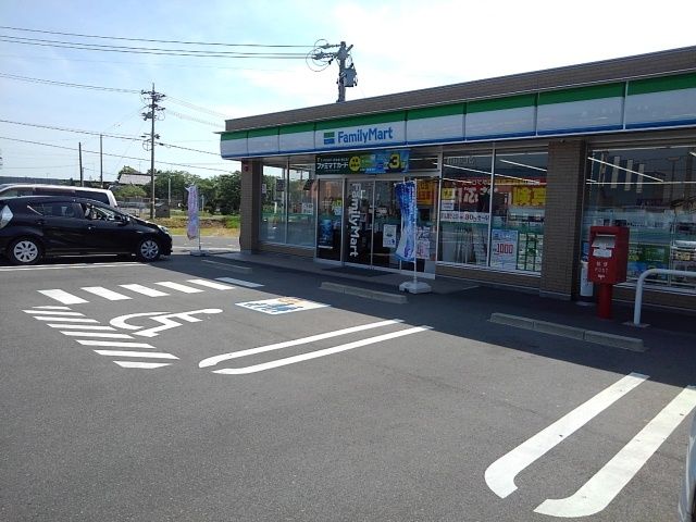 コンビニ　ファミリーマート羽島駅みなみ店（コンビニ）まで110m