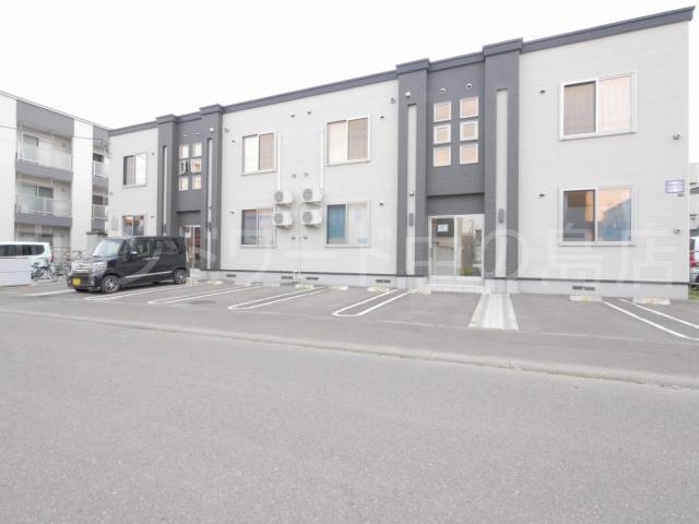 駐車場　詳細は、ウィンドワード中の島店までご相談下さい。