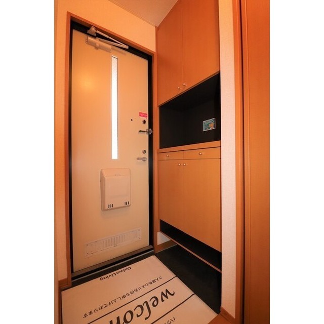 グランドキャッスルGOMI C棟の玄関写真