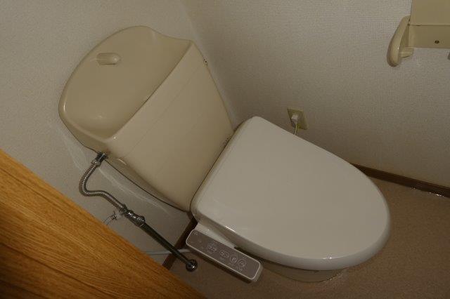 トイレ　ウォシュレット