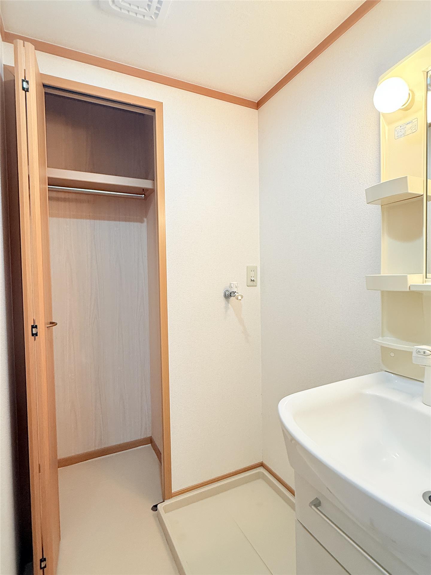 スカイルーム南条の内装写真