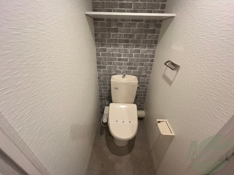 トイレ　こちらはトイレです。清潔感があり、安心して使用できます。