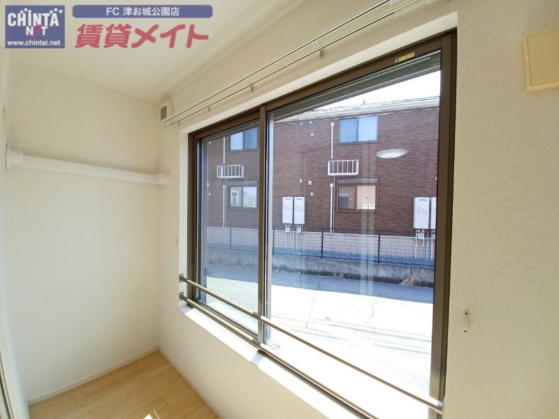 バルコニー　反転参考写真