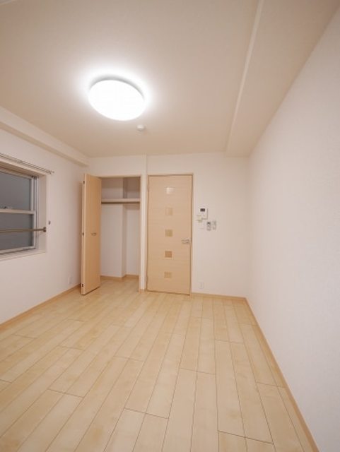 居室・リビング　フローリングのお部屋