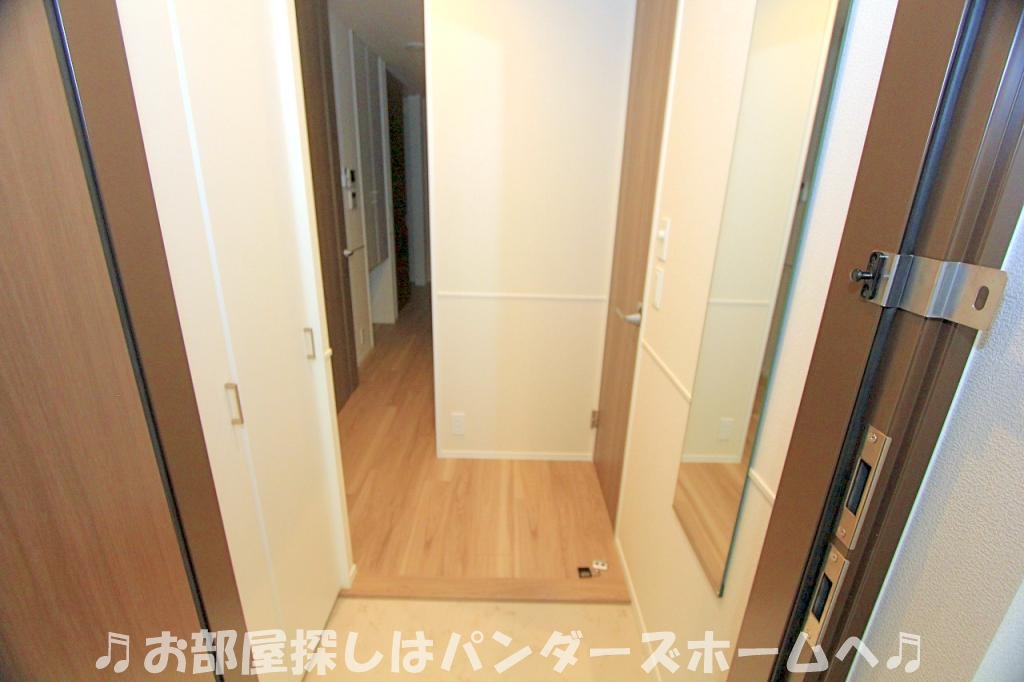 ＪＲ片町線 星田駅 徒歩3分 3階建 築1年の玄関写真