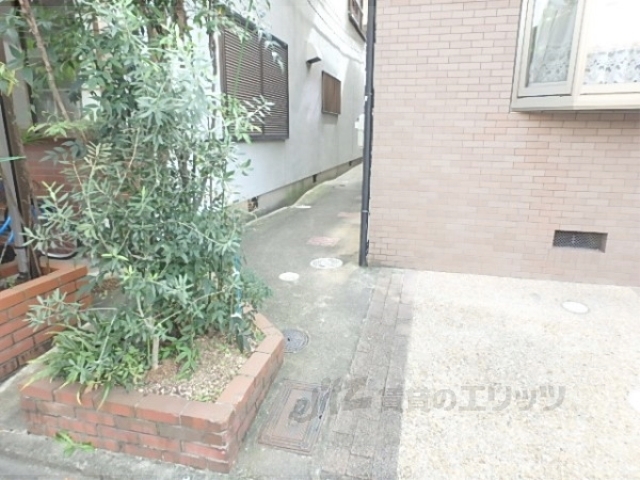その他　通路