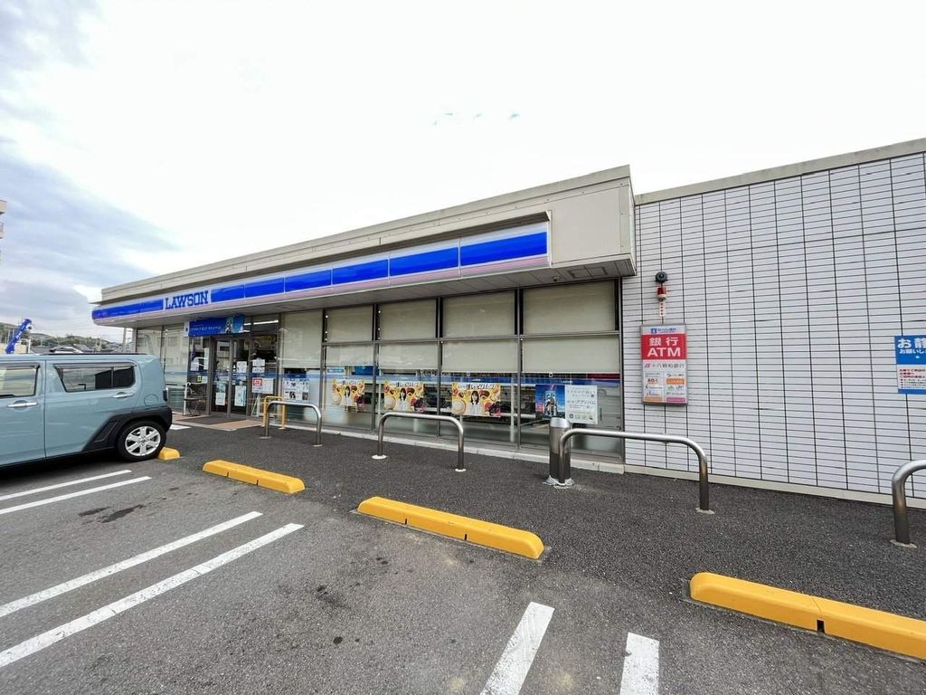 コンビニ　ローソン佐世保早苗町店（コンビニ）まで290m