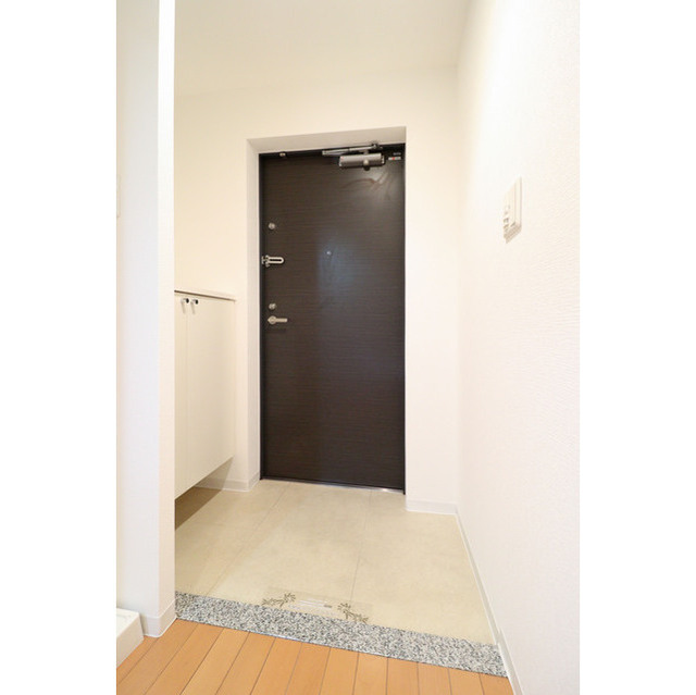 玄関　シンプルで使いやすい玄関です