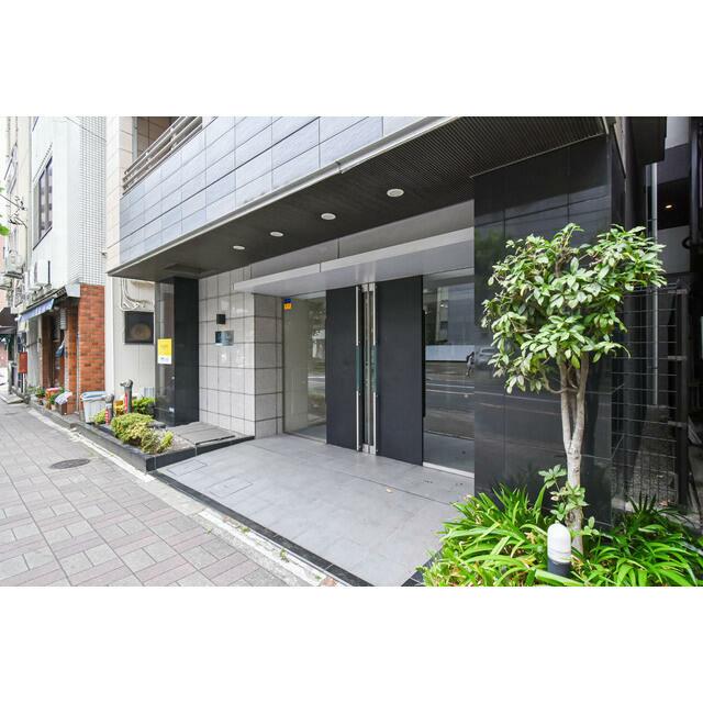 都営新宿線 森下駅 徒歩3分 12階建 築20年の外観写真
