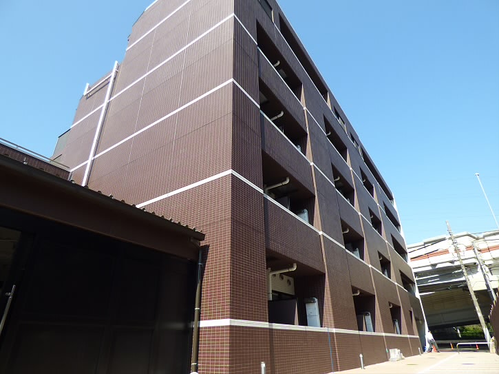 京王線 上北沢駅 徒歩9分 築13年