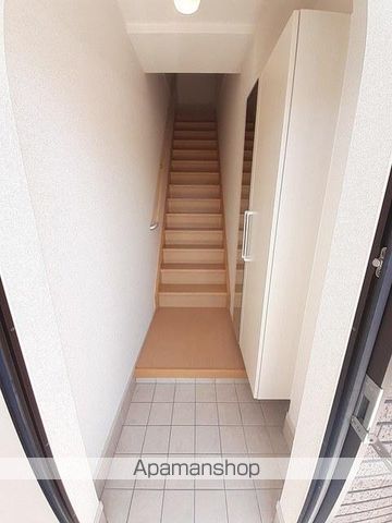 高松琴平電鉄長尾線 池戸駅 徒歩24分 2階建 築13年の玄関写真