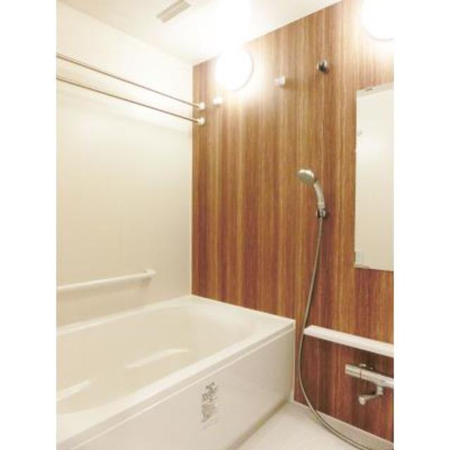 バス・シャワールーム　※写真は同タイプ住戸です。