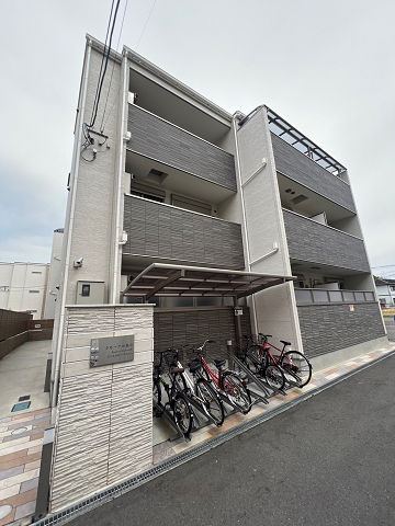 建物外観　外はこのようになっています