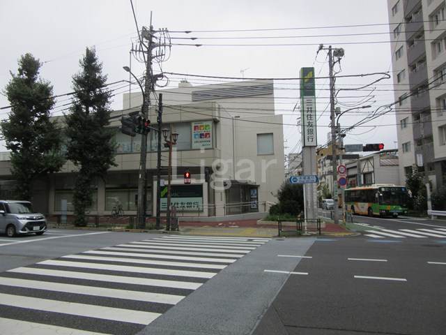銀行　三井住友銀行白山支店（銀行）まで210m